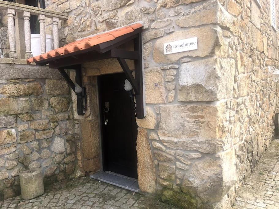 Villa Stone House Salzedas Exterior foto